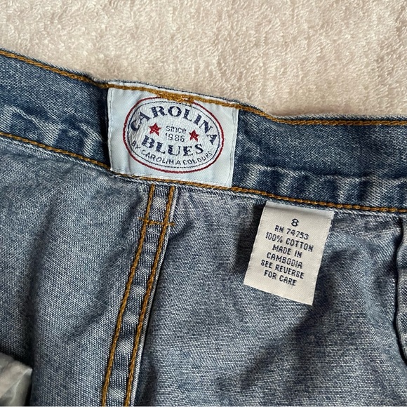 Cute vintage jean shorts! - Picture 2 of 3